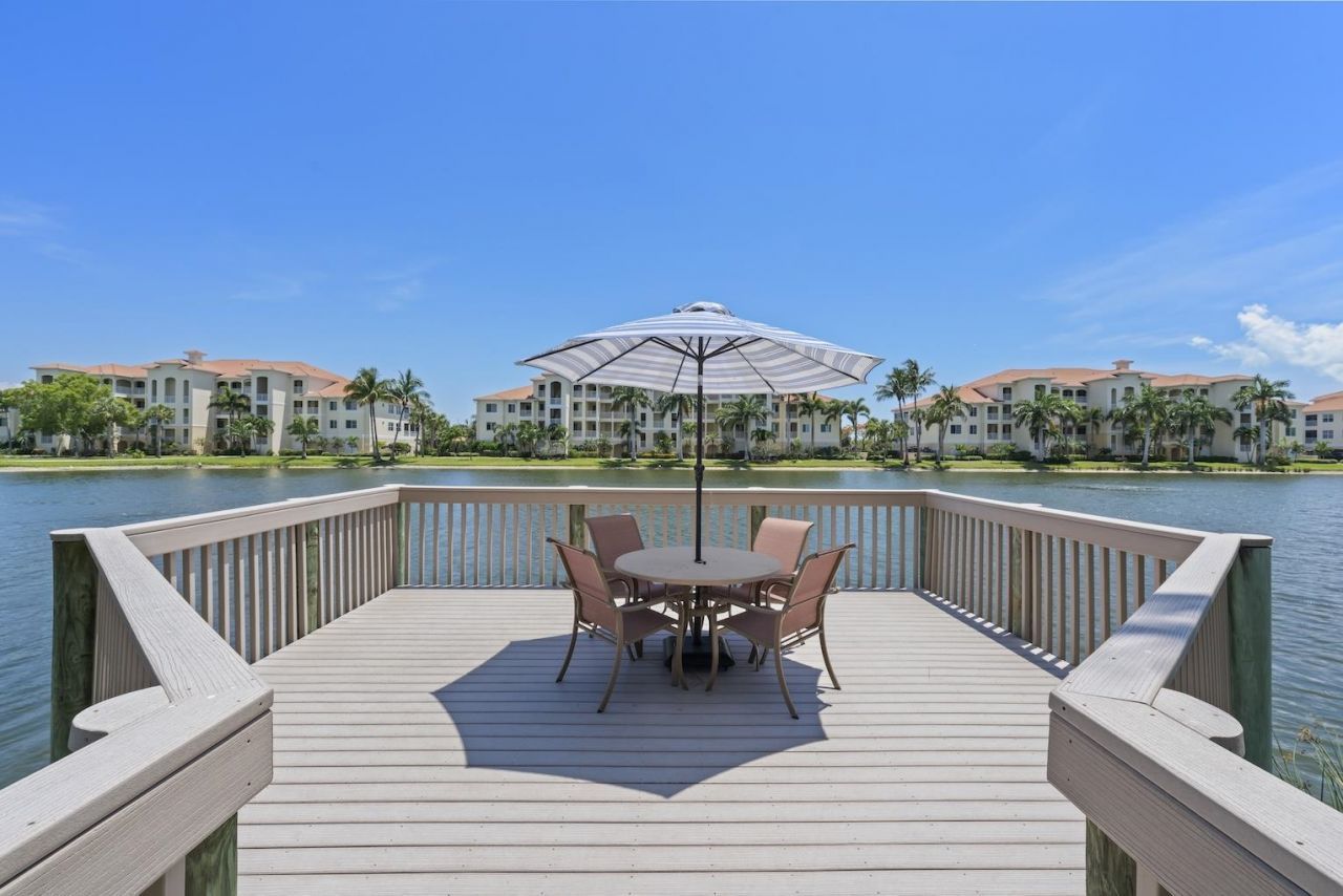 20071 Sanibel View Cir, Unit 301, Fort Myers, FL 33908 Photo