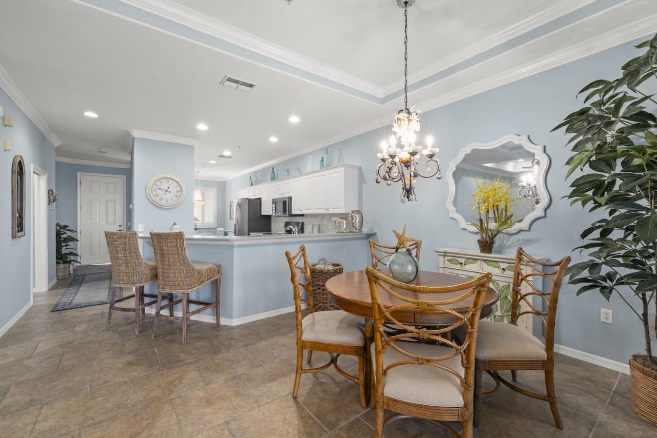20071 Sanibel View Cir, Unit 301, Fort Myers, FL 33908 Photo