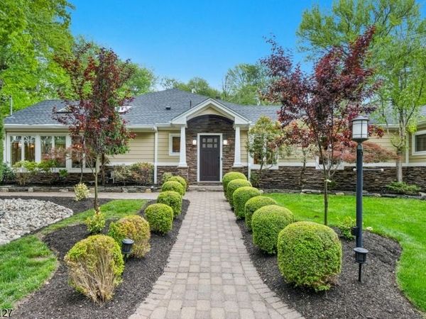 1450 Cushing Rd, Scotch Plains, NJ 07076