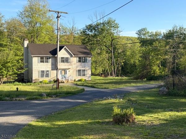 105 Russling Rd, Independence, NJ 07840