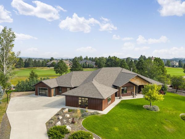 7020 Prestwick Road, Rapid City, SD 57702