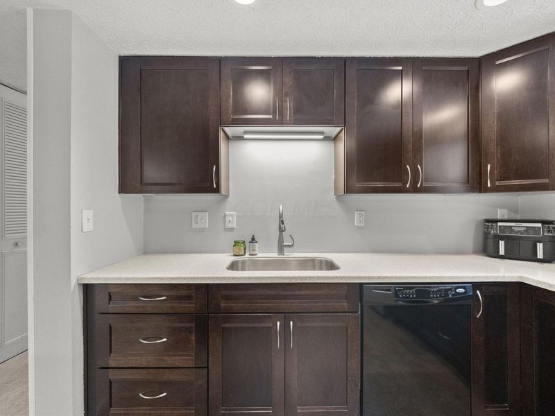 5654 Montevideo Road, Westerville, OH 43081 Photo 14