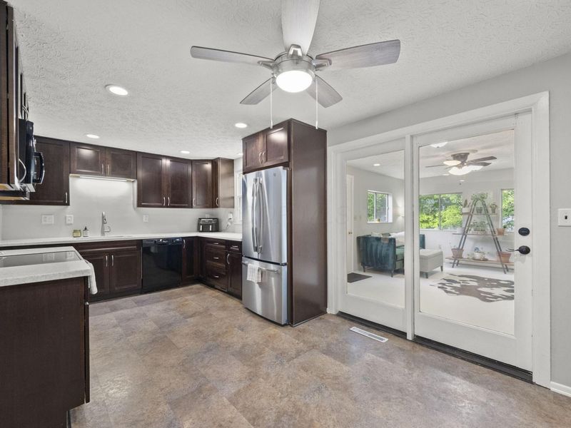 5654 Montevideo Road, Westerville, OH 43081 Photo 17