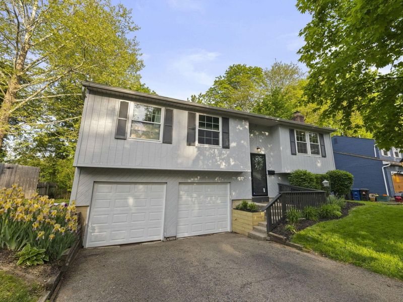 5654 Montevideo Road, Westerville, OH 43081 Photo 2