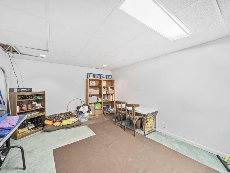 390 Dunbarton Road, Columbus, OH 43230 Photo 16
