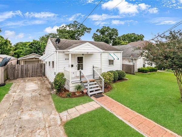 808 KENT Avenue, Metairie, LA 70001