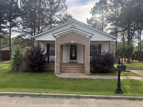 50 Asbury Drive, Starkville, MS 39759