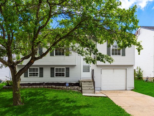 2253 Autumn Village Court, Columbus, OH 43223