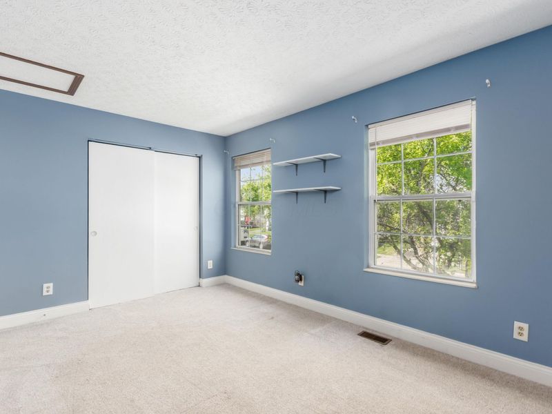 2253 Autumn Village Court, Columbus, OH 43223 Photo 16