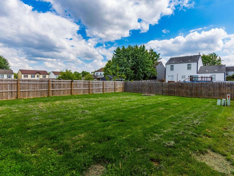 2253 Autumn Village Court, Columbus, OH 43223 Photo 31