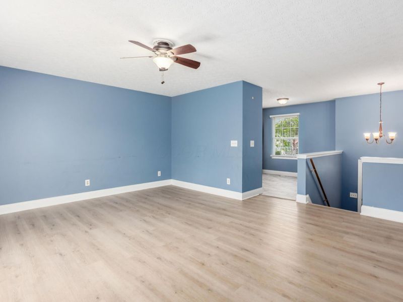 2253 Autumn Village Court, Columbus, OH 43223 Photo 6