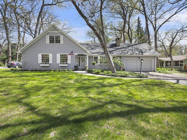 6651 Columbus Drive, Middleton, WI 53562