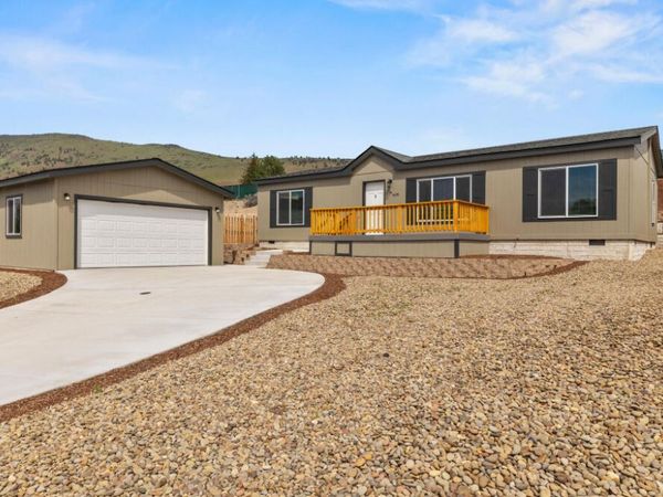 5628 Edith Way, Klamath Falls, OR 97603