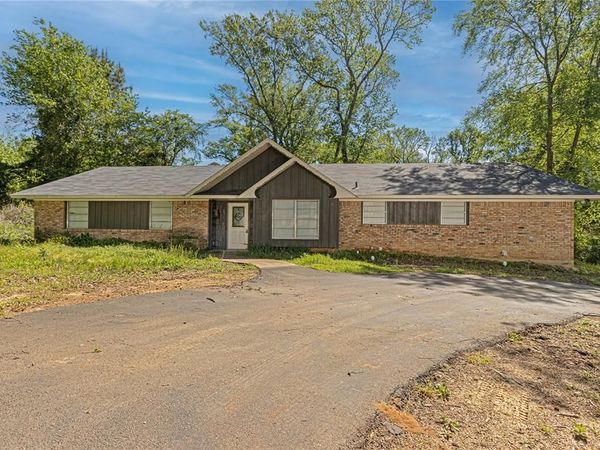 12466 Katye Street , Tyler, TX 75704