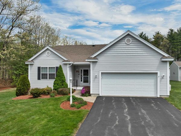 20 Brookview Road, Windham, NH 03087