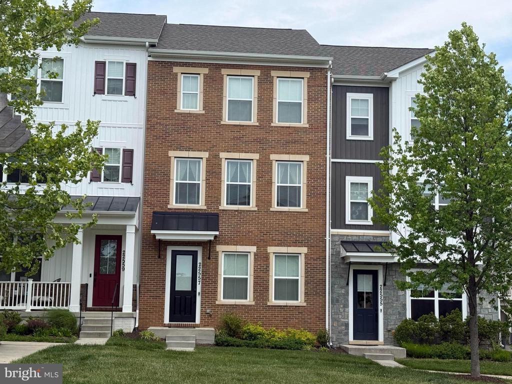 22557 MERGANSER STREET, CLARKSBURG, MD 20871