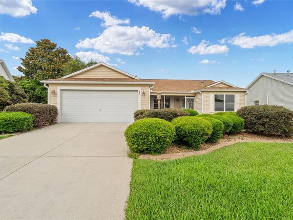 991 BARRYMOORE LOOP , THE VILLAGES, FL 32162