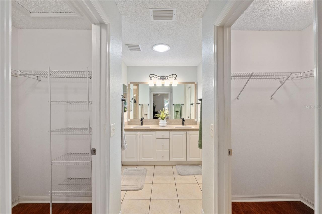 991 Barrymoore Loop , The Villages, FL 32162 Photo