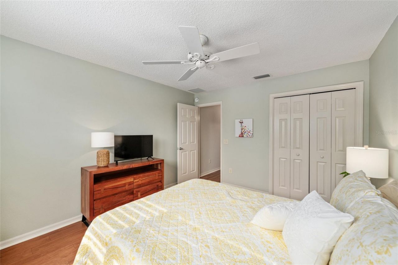 991 Barrymoore Loop , The Villages, FL 32162 Photo