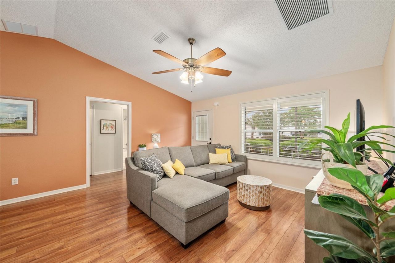 991 Barrymoore Loop , The Villages, FL 32162 Photo