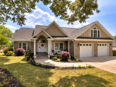 152 Plantation Drive, Manning, SC 29102