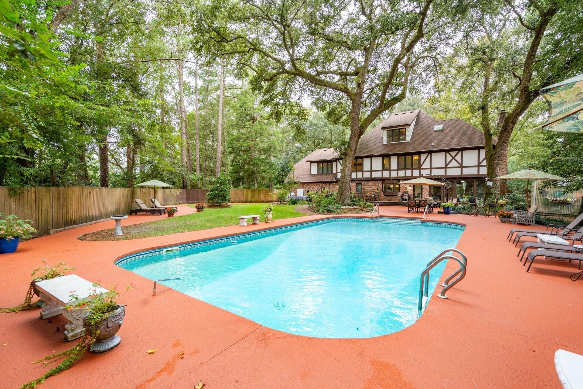 104 Legend Oaks Way Photo 39