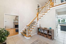 104 Legend Oaks Way photo 4