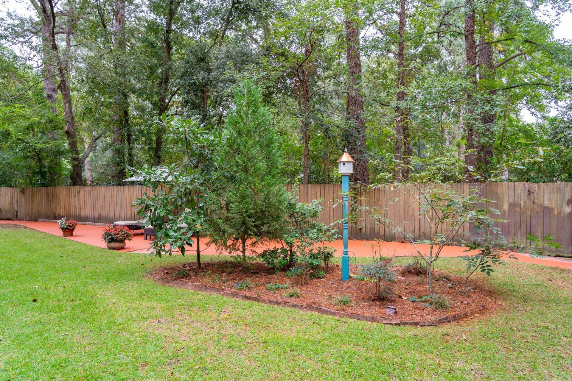 104 Legend Oaks Way Photo 43