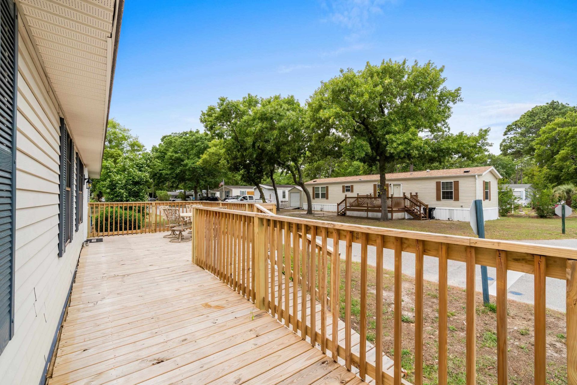1529 Virgo Ln. Photo 4