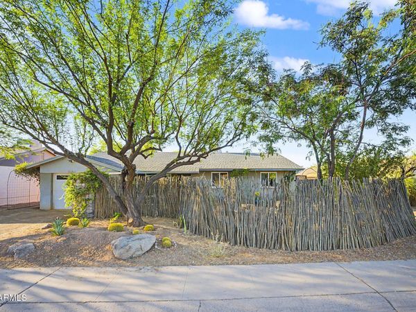 8243 E Monte Vista Road, Scottsdale, AZ 85257
