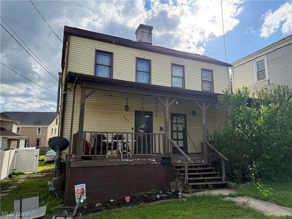 805 Hickory Street , Martins Ferry, OH 43935