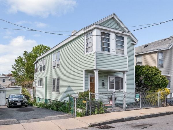 40 North Street, Lowell, MA 01852