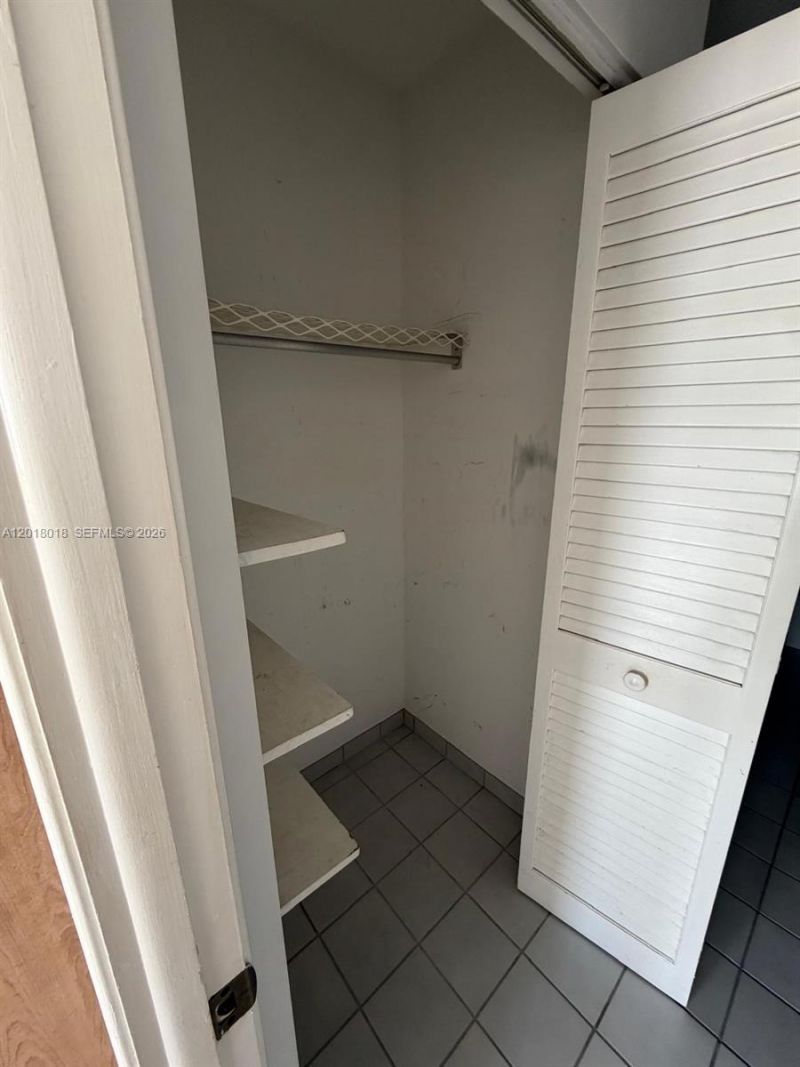 1817 S Ocean Dr , Unit 319, Hallandale Beach, FL 33009 Photo