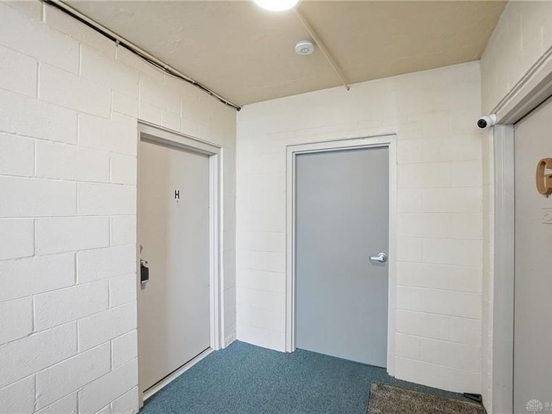 5611 E Coach Drive, Unit H, Kettering, OH 45440 Photo 18