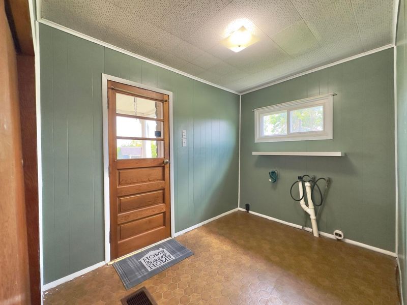 202 Ball Street , New Straitsville, OH 43766 Photo 17
