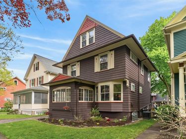 42 Washburn Park, Rochester, NY 14620