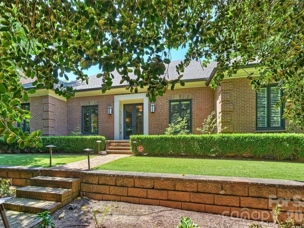 3610 Sharon Road, Charlotte, NC 28211