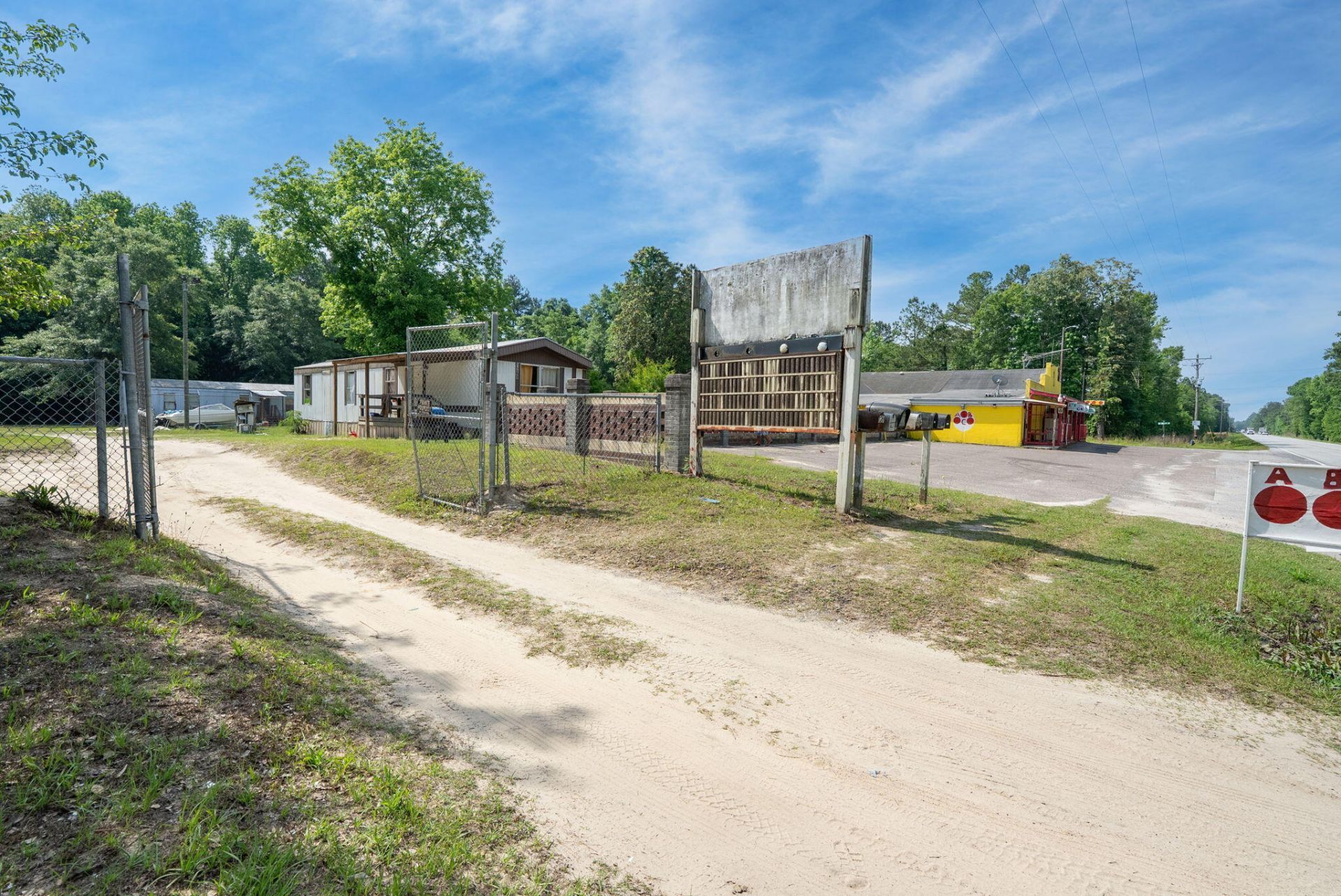 1265 Trojan Road Photo 8