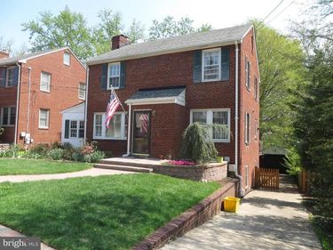 25 N GARFIELD STREET , ARLINGTON, VA 22201