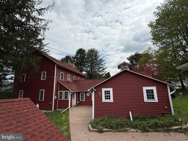 138 BERRY LANE , LOGANTON, PA 17747