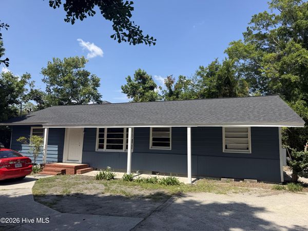 106 Hawthorne Drive, Wilmington, NC 28403