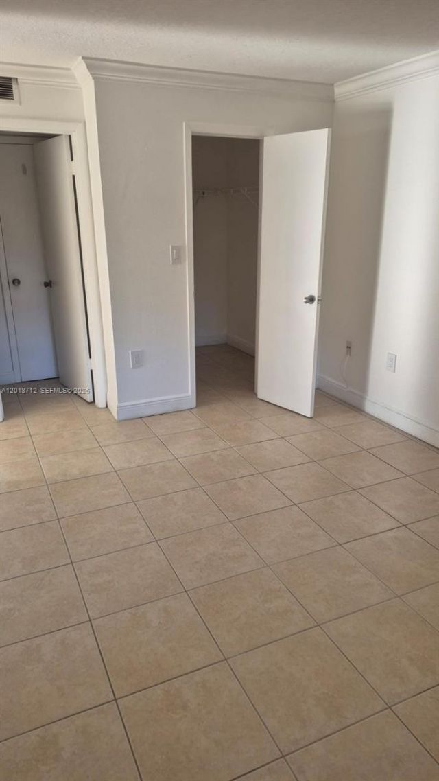 15581 SW 104th Ter , Unit 221, Miami, FL 33196 Photo