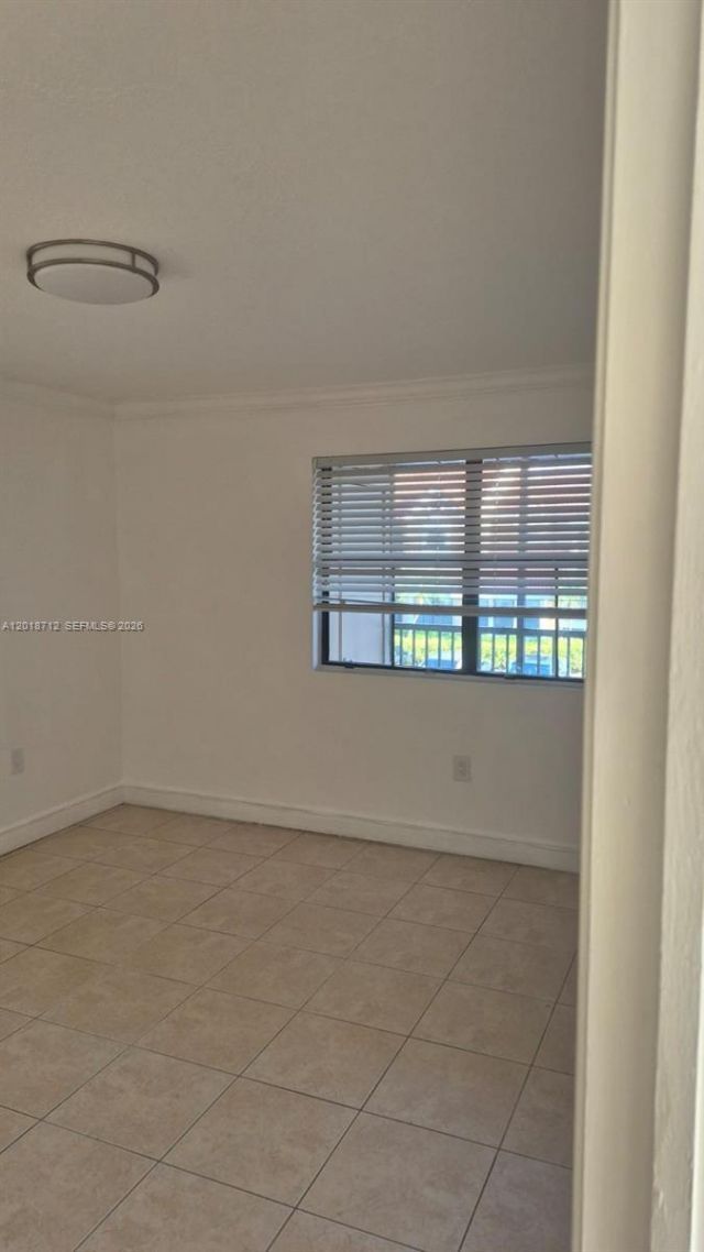 15581 SW 104th Ter , Unit 221, Miami, FL 33196 Photo