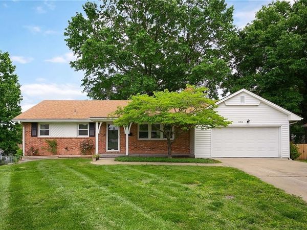 11912 E 40th Terrace, Independence, MO 64052