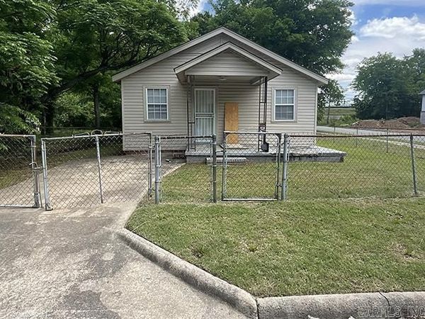 2723 Rock Street , Little Rock, AR 72206