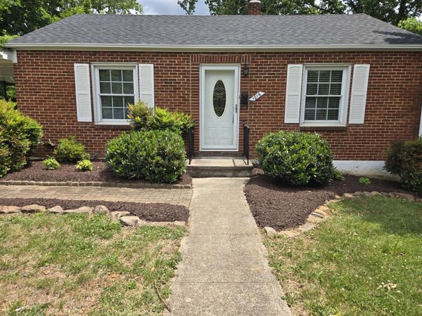 1816 Langdon RD SW, Roanoke, VA 24015