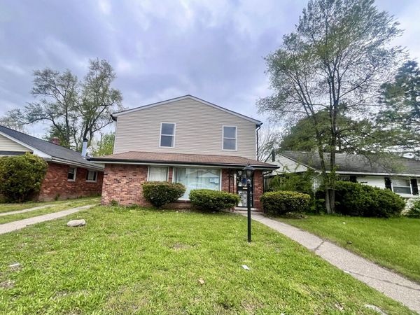 20043 Wyoming Avenue, Detroit, MI 48221