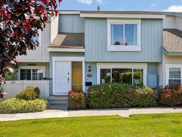 1035 Dove Lane, Foster City, CA 94404