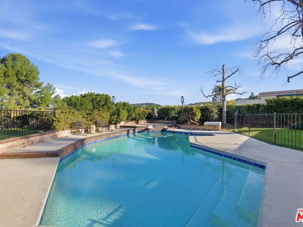 4108 Tarrybrae Terrace, Tarzana, CA 91356