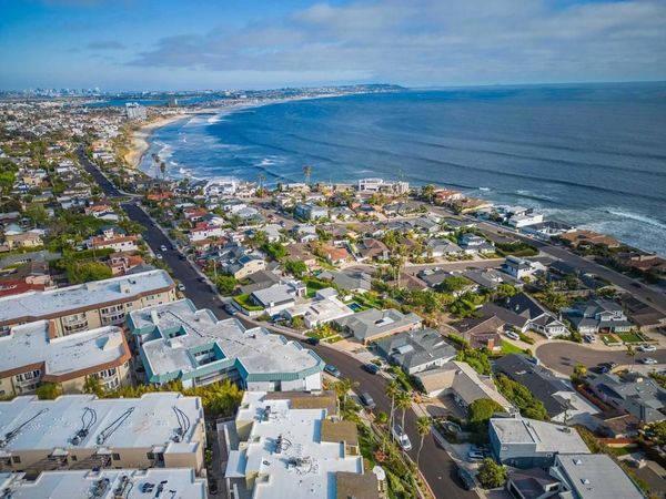 5383 Chelsea, Unit 201, La Jolla, CA 92037